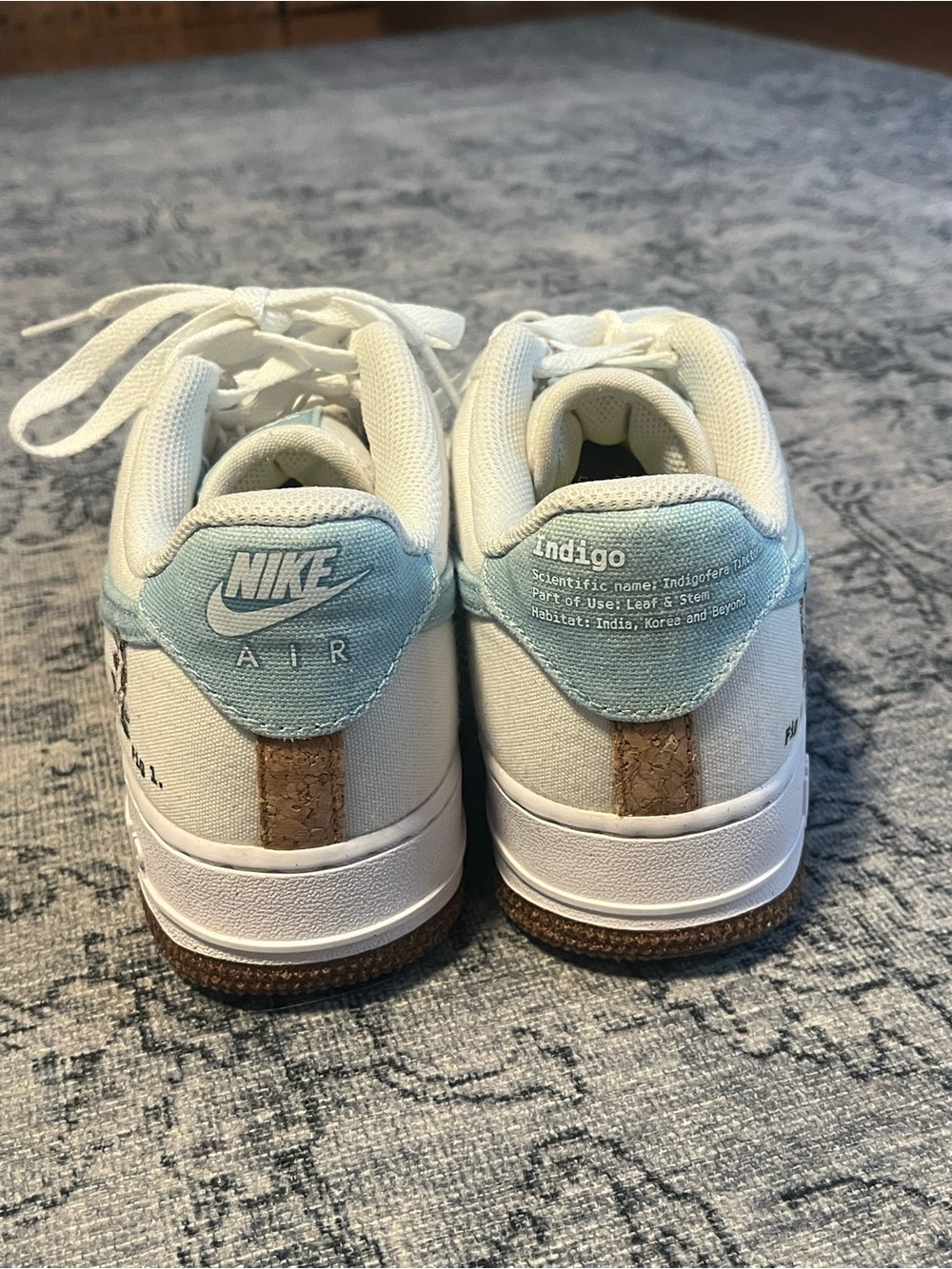 NIKE AirForce One Indigo with fig flower - Picture 3 of 9